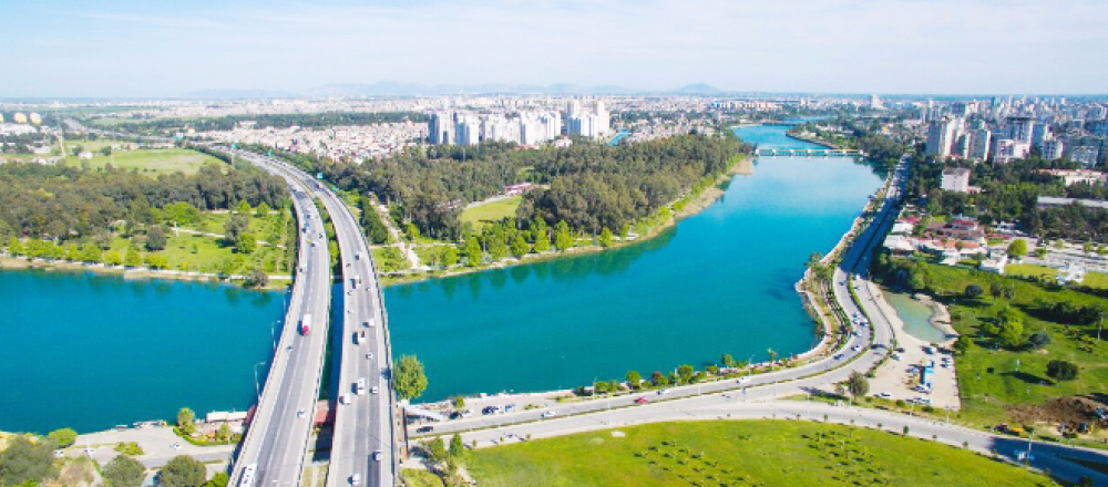 Adana Seyhan Nehri