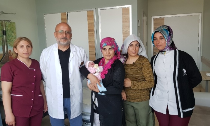 Prematüre bebek Gaziantep’te hayata tutundu