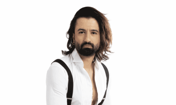 28 Nisan Adana Koray Avcı Konseri