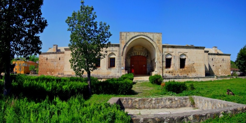 Adana Kurtkulağı Kervansarayı