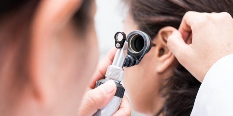 Sigara İçenlerde Sağırlık Tehlikesi