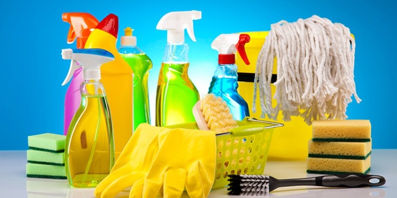 Temizlik Malzemeleri Temizliyor, Ayrıca Zararda Veriyor!