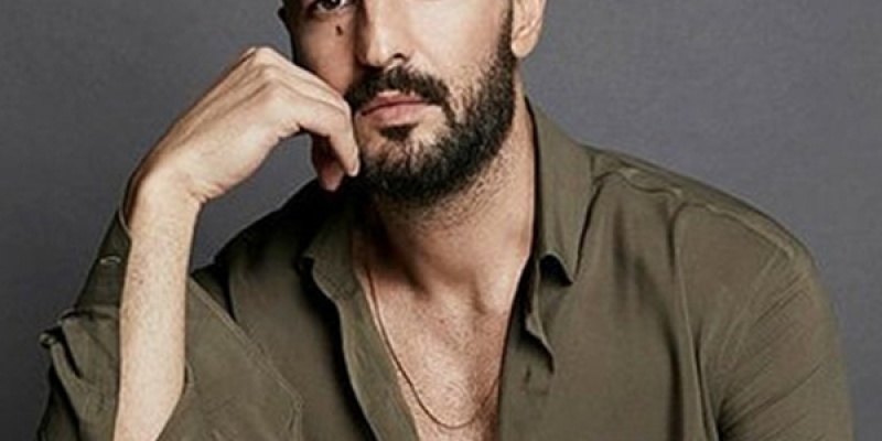 Soner Sarıkabadayı konserleri