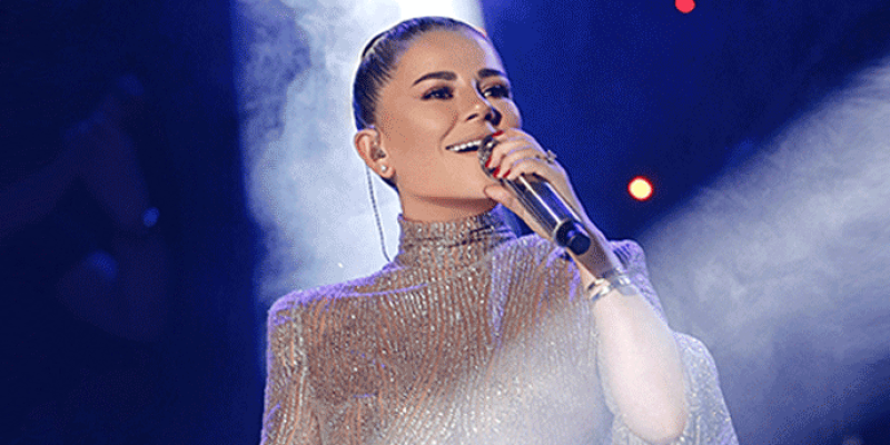 26 Mayıs Adana Merve Özbey Konseri