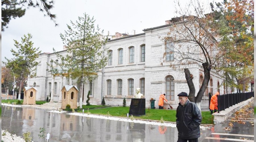 Tarihi Bina Eski Görkemine Kavuştu
